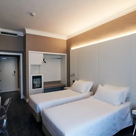 Poledrini Hotel 3*