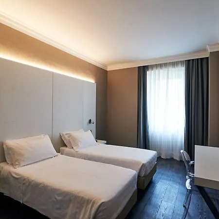 Poledrini Hotel